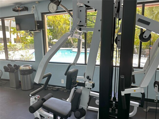 Building Photo - 55 Ocean Ln Dr