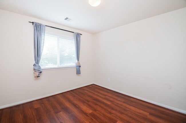 Building Photo - 26715 Mandrake Falls Ct