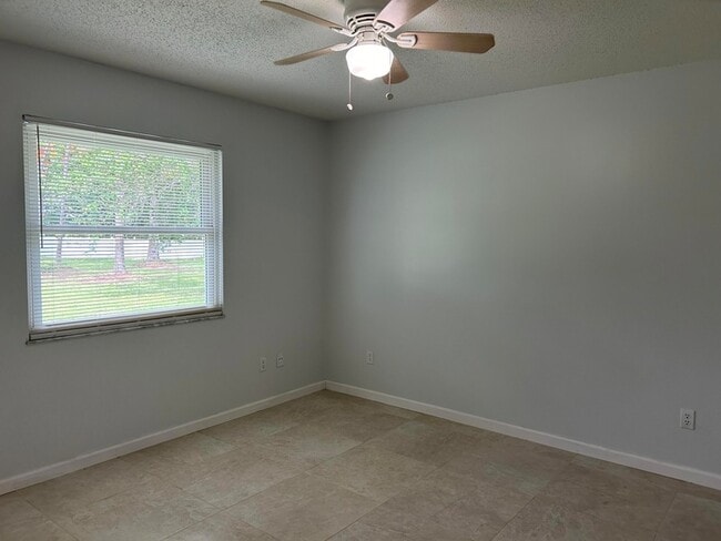 Building Photo - 971 Gulfport Rd SE