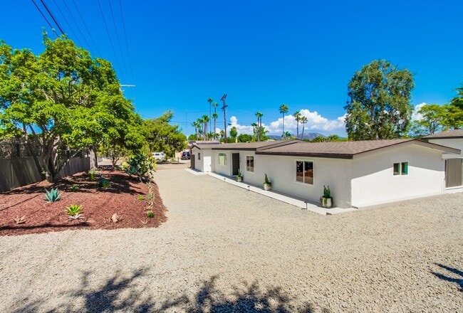 Building Photo - Charming & Upgraded San Marcos Home with Privacy and Space