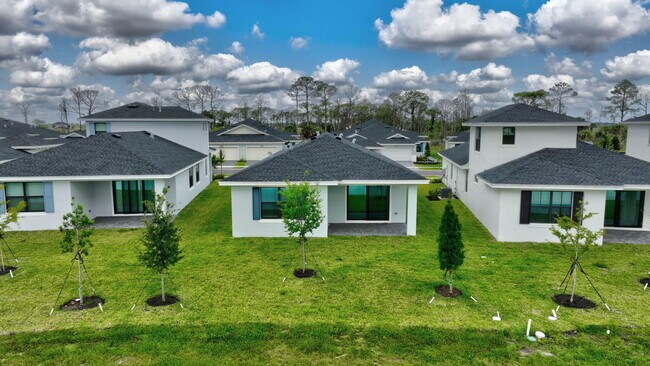 Building Photo - 10644 NW Wilgrove Lane