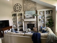 Building Photo - 204 Trace 2