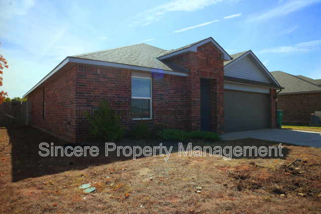 Building Photo - 14120 Little Brk Dr