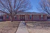 Building Photo - 5208 Kingswood Cir