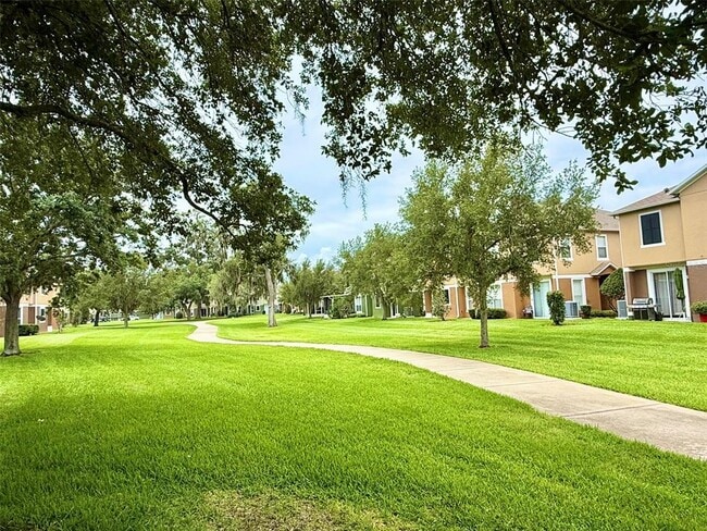 Building Photo - 1535 Broken Oak Dr