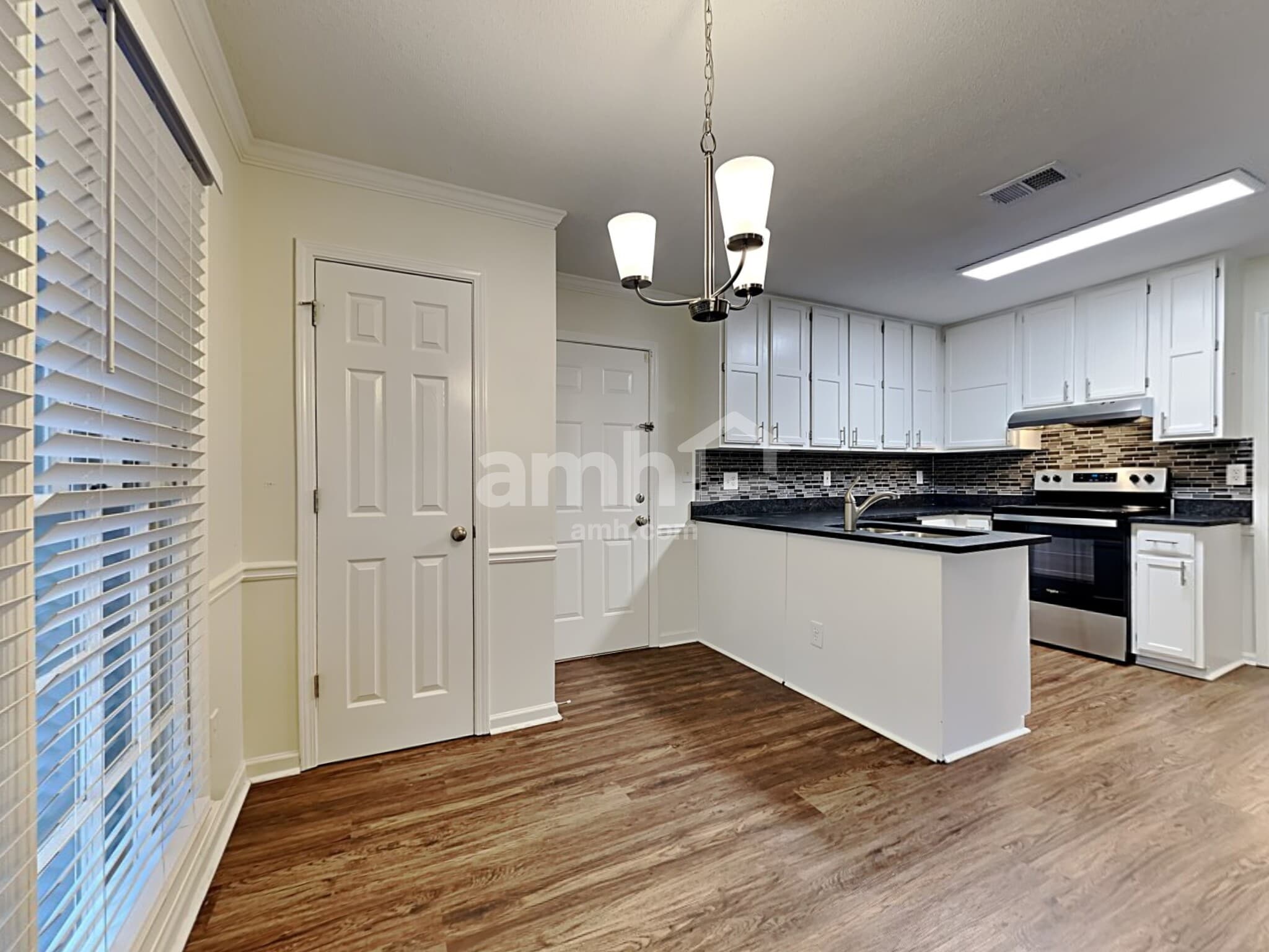 Building Photo - 5050 Rodrick Trail