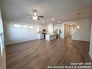 Building Photo - 7915 Needle Crk