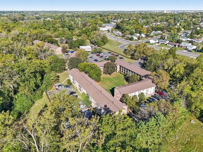 Building Photo - Raccoon Creek Apartments