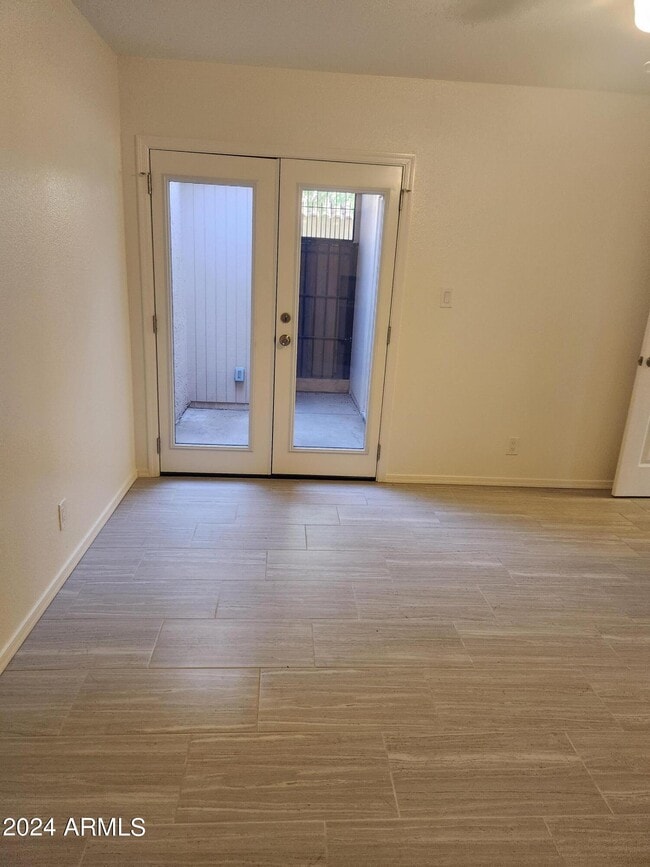 Building Photo - 97 N Cooper Rd