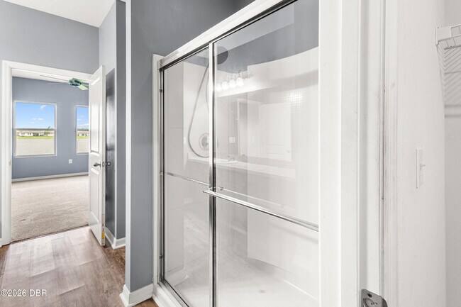 Building Photo - 3017 Blue Shrs Wy
