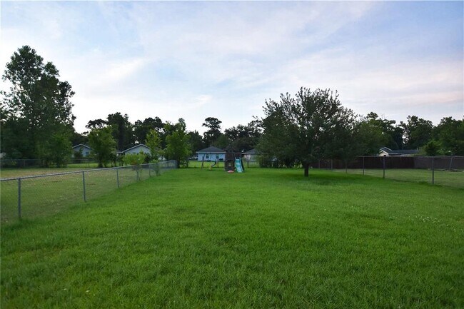 Building Photo - 8035 Dockal Rd