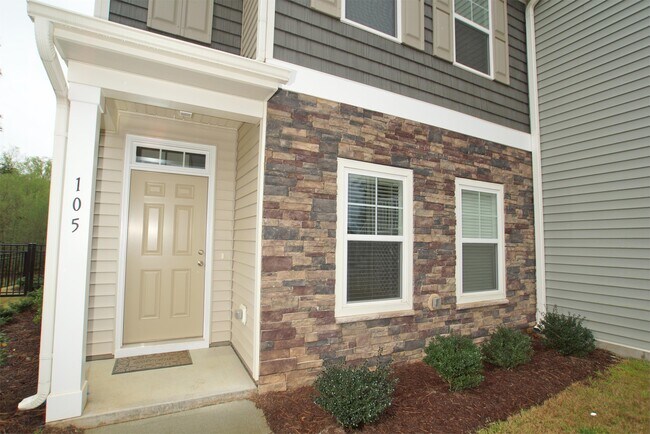 Building Photo - 105 Cobalt Creek Way