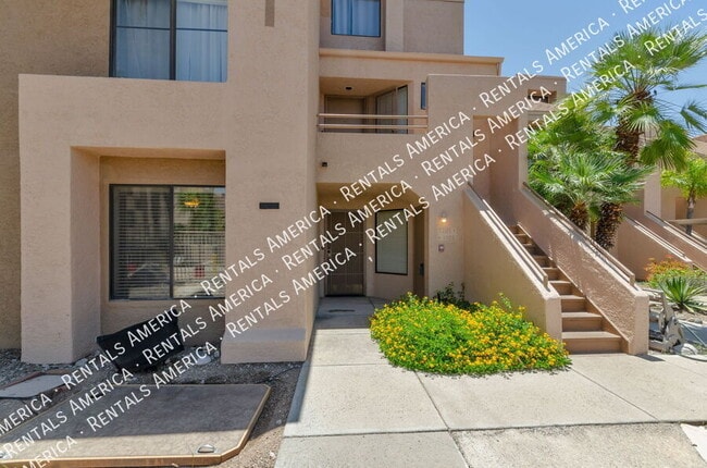 Building Photo - 5675 N Camino Esplendora