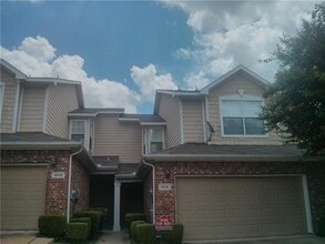 Building Photo - 8616 Heather Ridge Dr