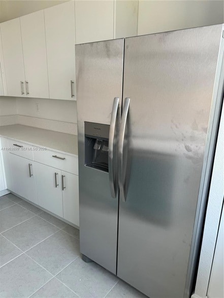 Building Photo - 738 SE 13th Ct