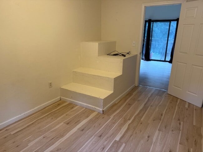 Building Photo - Secluded 3 Bedroom Aptos Retreat on 2 Acres | All Utilities Included | Hot Tub