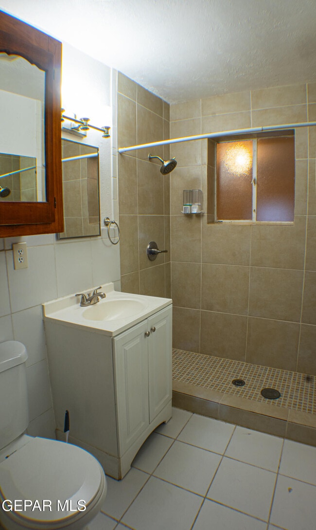 Building Photo - 3723 Memphis Ave