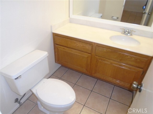 Building Photo - 19 Goldstar Pl