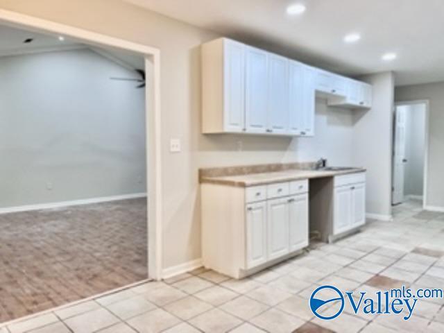 Building Photo - 505 Honeysuckle Ln