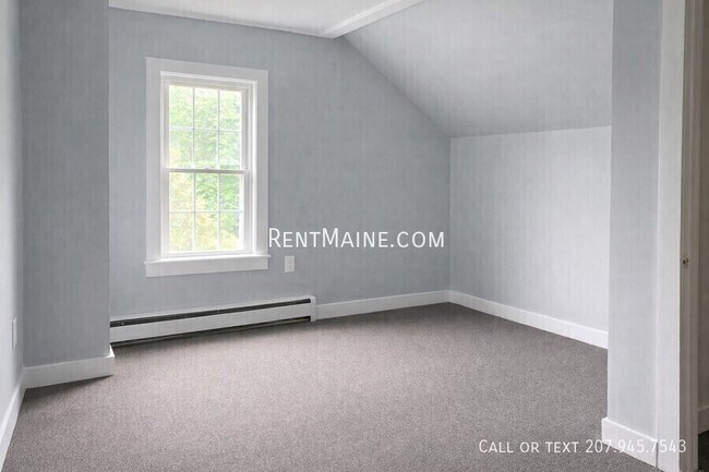 Building Photo - 11 Somerset St