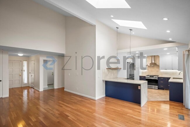 Building Photo - 4484 George Oaks Dr