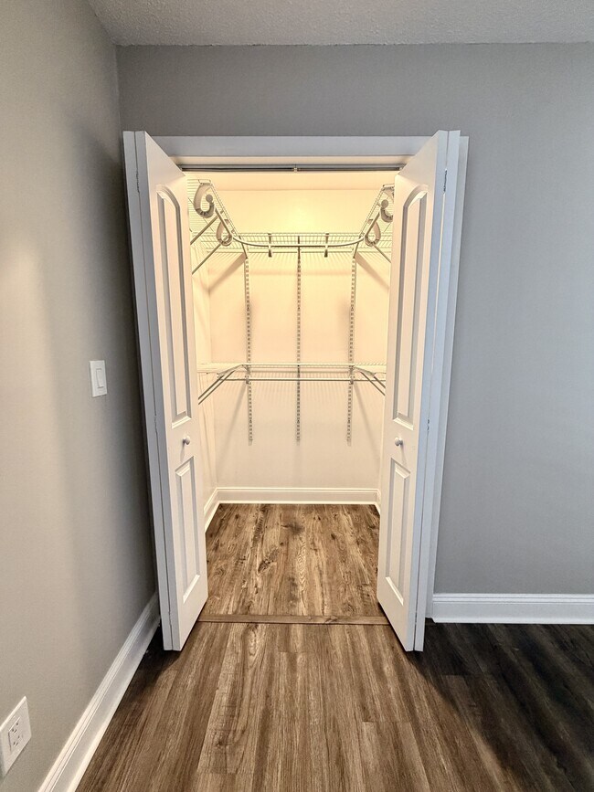 Building Photo - 6702 Indus Way