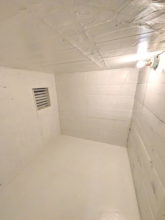 Building Photo - 4 Bed/2 Bath Home in Pearl