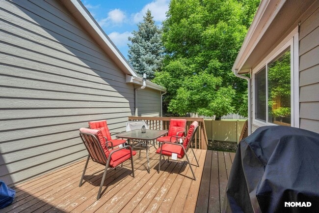 Building Photo - Spacious 4BR Townhome in Greeley