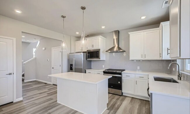 Building Photo - 2135 Arborwood Ln