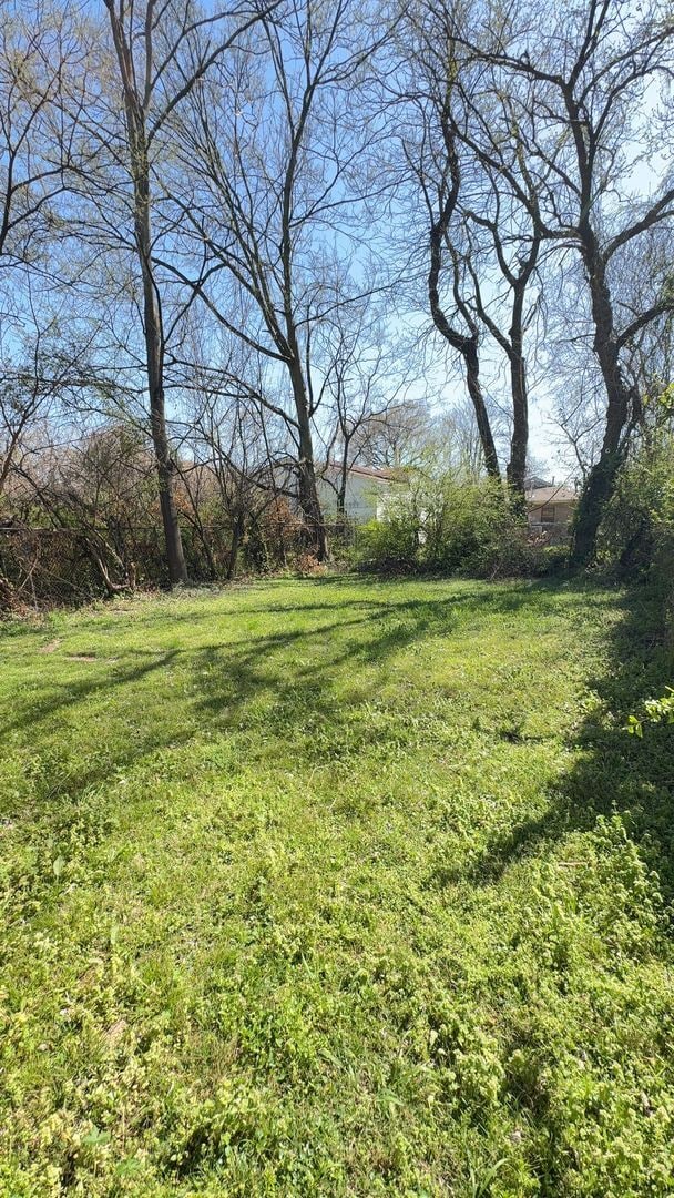 Building Photo - Charming 1 Bed / 1 Bath Home – Open To Section 8