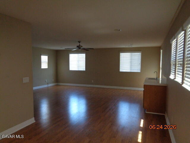 Building Photo - 2064 W Ave K-6