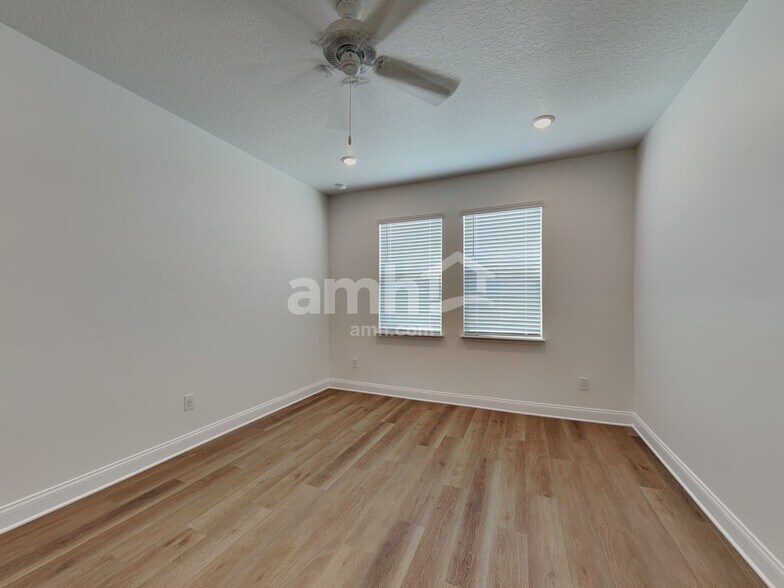 Building Photo - 16397 Aubergine Aly