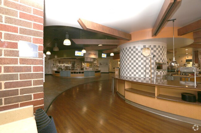 Interior Photo - The Quad
