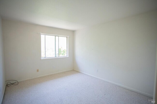 Building Photo - 1549 Monarch Pl