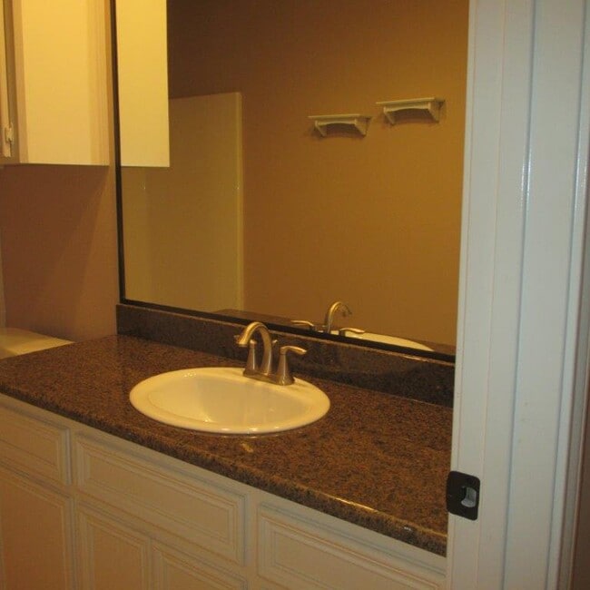 Building Photo - 14234 Bay Bean Dr