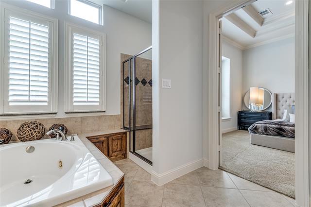 Building Photo - 8237 Inverness