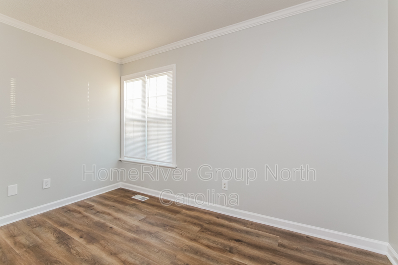 Building Photo - 3429 Deer Trace Ln