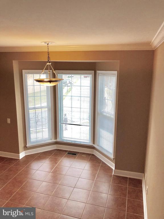 Building Photo - 2472 Terra Cotta Cir