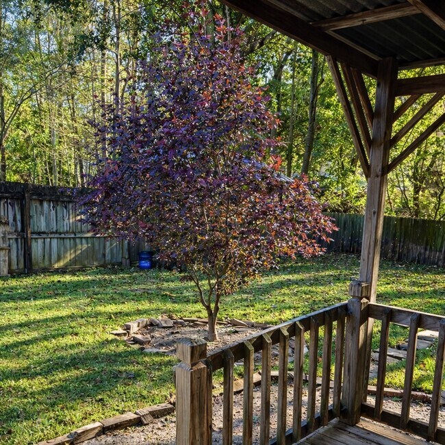 Building Photo - 2717 Honduras Dr