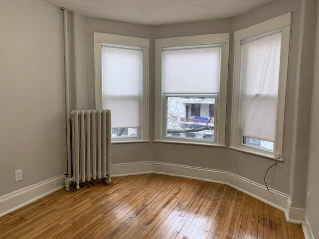 Building Photo - 1367 Commonwealth Ave