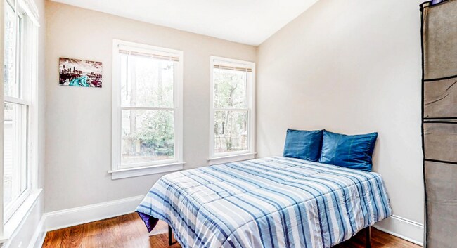 Building Photo - 5437 Biffle Rd