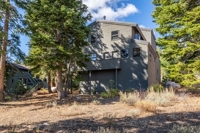 Building Photo - 283 Monterey Pine Rd