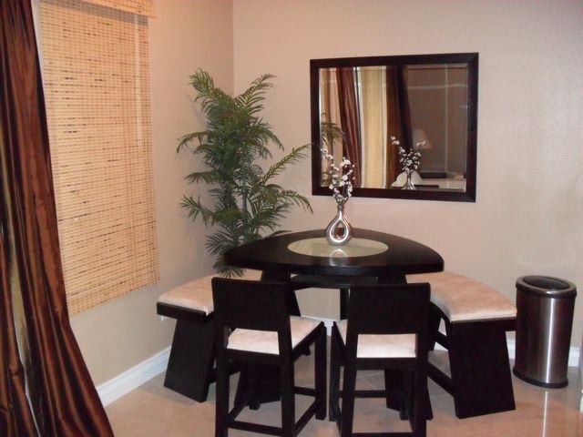 Building Photo - Meridian Top-Floor Luxury 1Bdr/Bath Fully ...