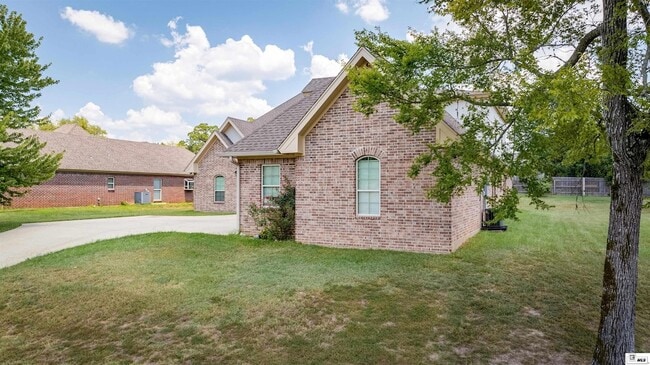 Building Photo - 112 Temecula Dr