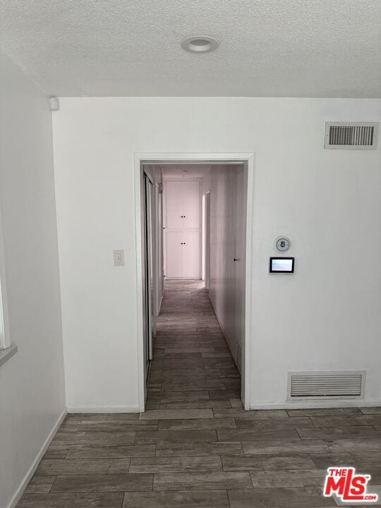 Building Photo - 2107 W 158th St