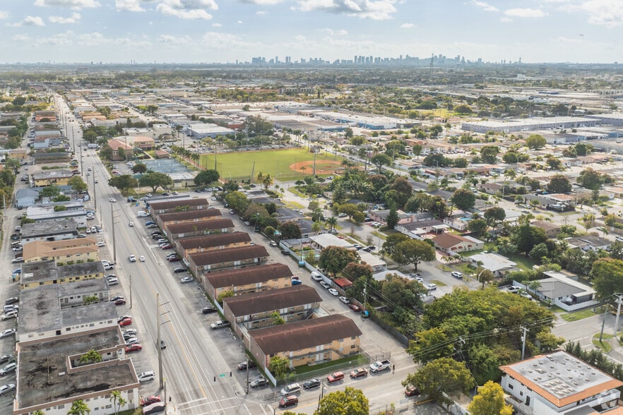 990 W 29th St - Context Facing North - 940-990 W 29th St - Fortune at Hialeah