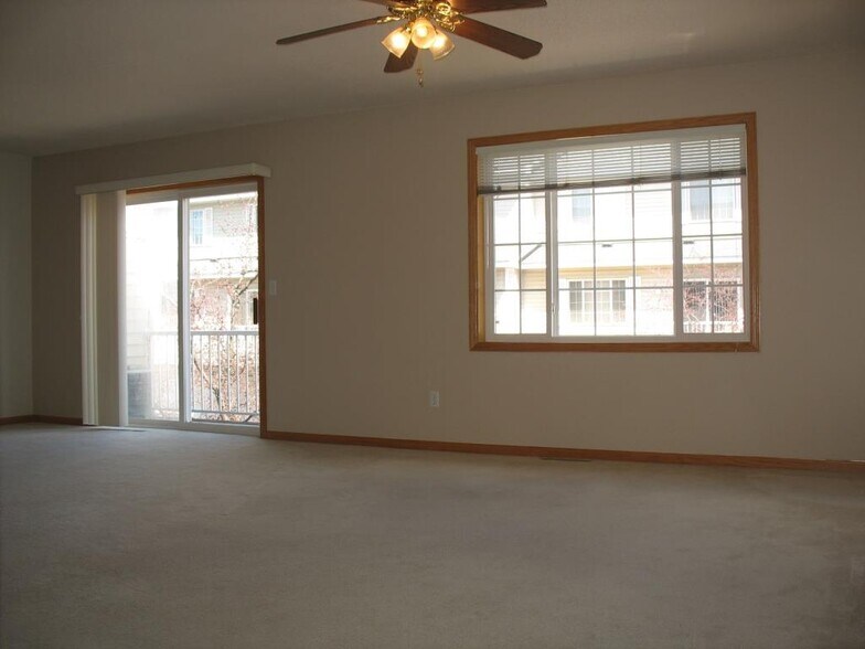 Building Photo - 2501 Cobble Hill Ct