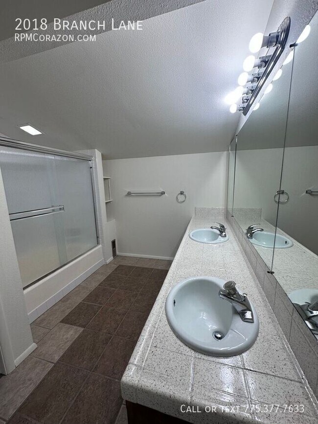 Building Photo - 2018 Branch Ln