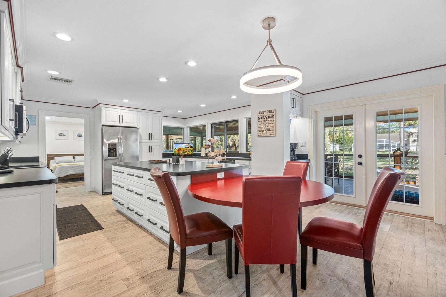 Building Photo - 366 34th Ct SW