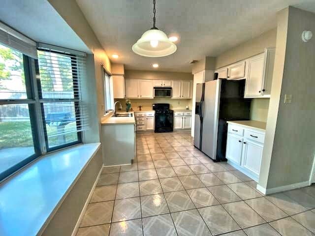 Building Photo - 9206 Prairie Trails Dr